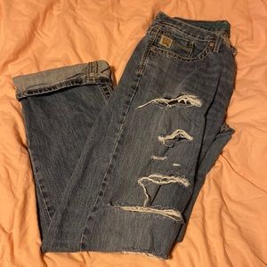 Mens distressed cinch jeans! worn a hand full of times! in good condition!